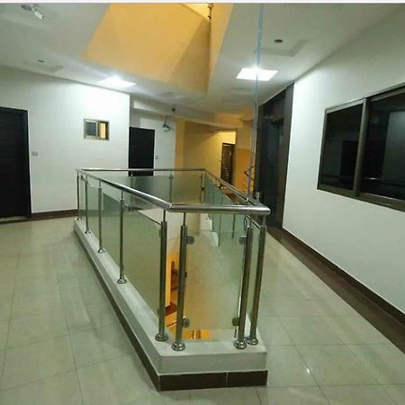 Hotel Multan Continental Zewnętrze zdjęcie