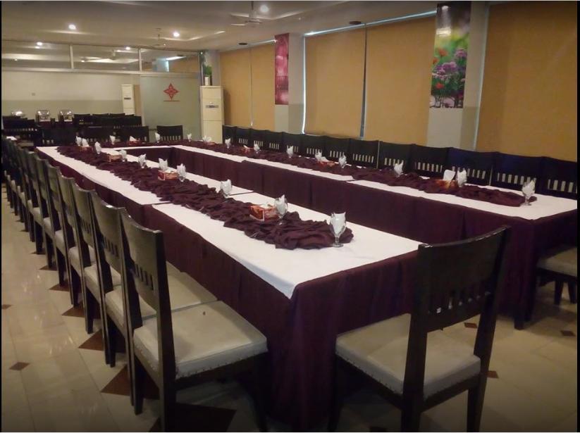 Hotel Multan Continental Zewnętrze zdjęcie
