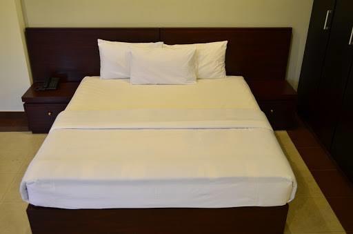 Hotel Multan Continental Zewnętrze zdjęcie