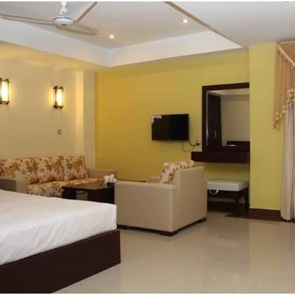 Hotel Multan Continental Zewnętrze zdjęcie